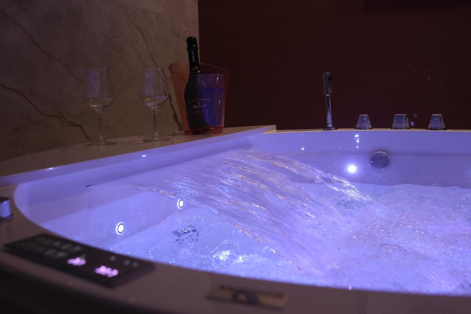 San Nicola Room E Spa Гравина-ин-Пулья Экстерьер фото